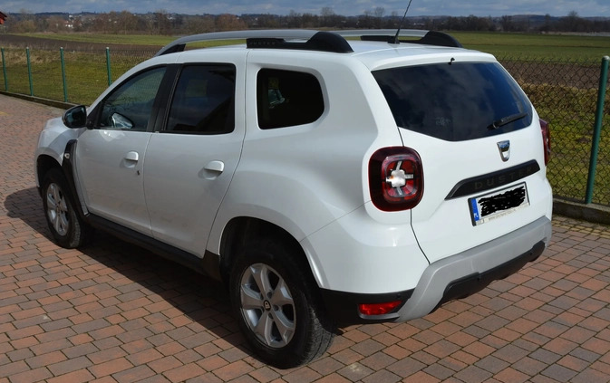 Dacia Duster cena 50700 przebieg: 112000, rok produkcji 2018 z Brzesko małe 277